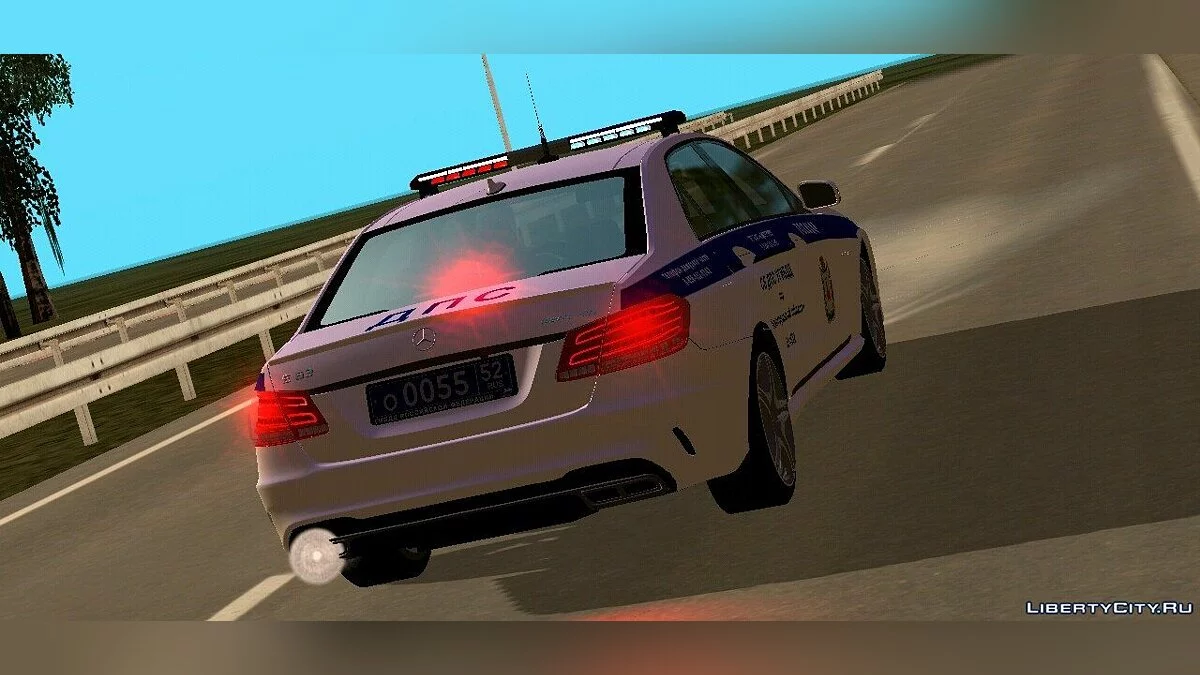 Mercedes-Benz E500 w212 рестайл Police / GTA San Andreas (iOS, Android)