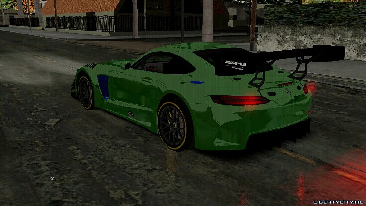 Mercedes-Benz AMG GT3 (PC and mobile) / GTA San Andreas (iOS, Android)