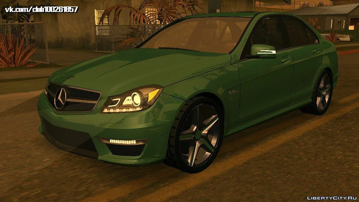 Mercedes-Benz C63 AMG Sedan (nur DFF) / GTA San Andreas (iOS, Android)