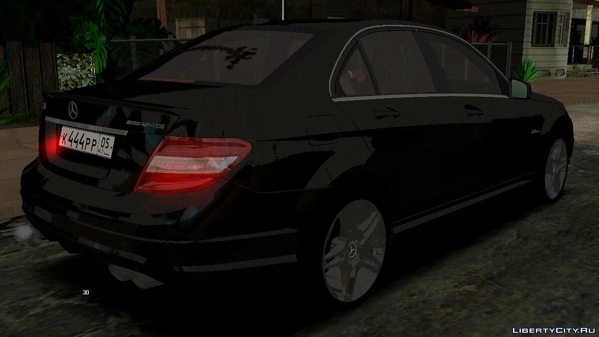Mercedes-Benz C63 (apenas DFF) / GTA San Andreas (iOS, Android)