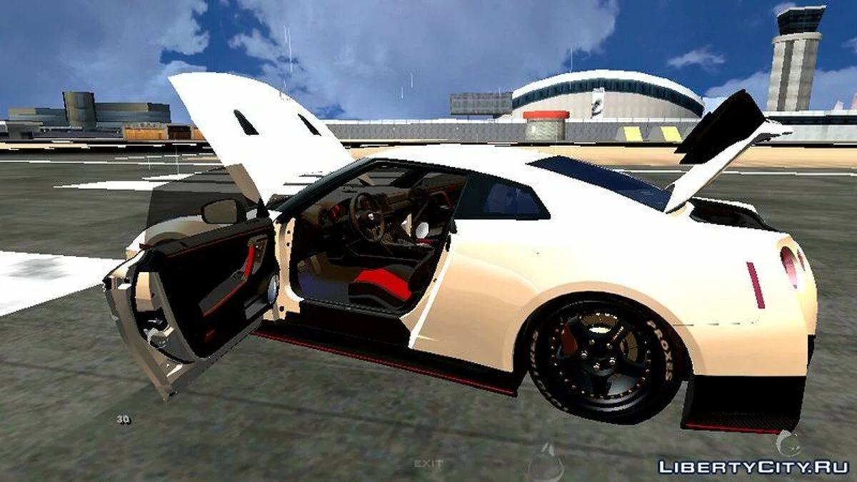 Nissan GT-R Nismo / GTA San Andreas (iOS, Android)