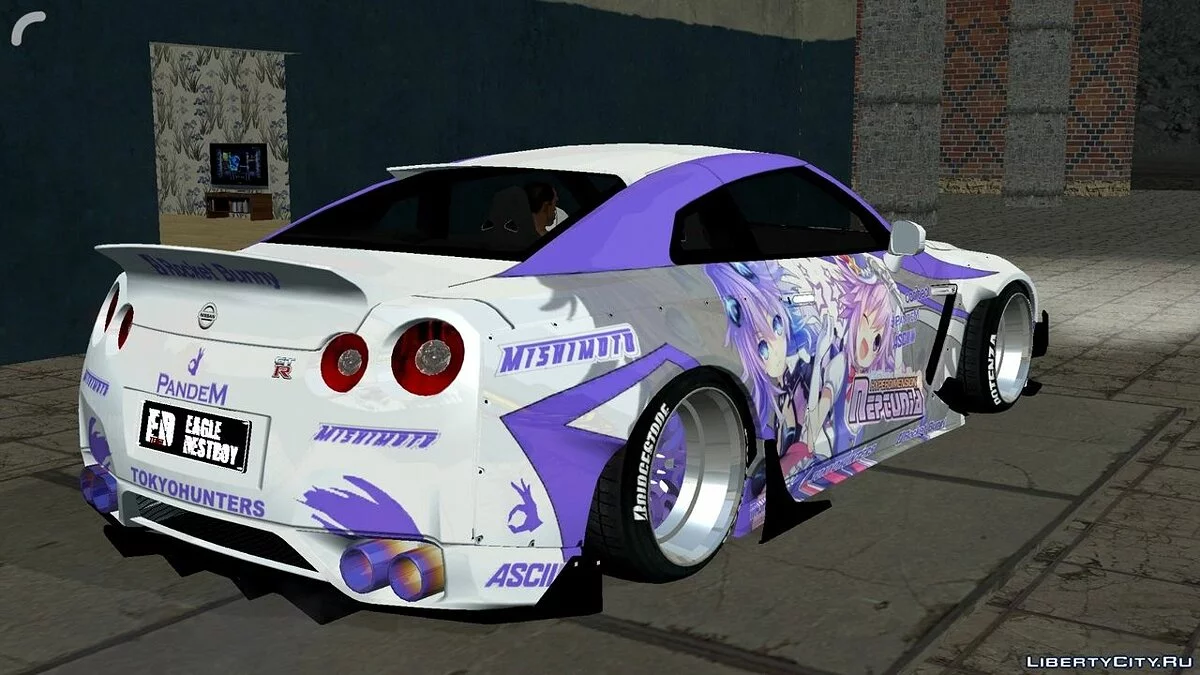 Nissan GTR R35 / GTA San Andreas (iOS, Android)