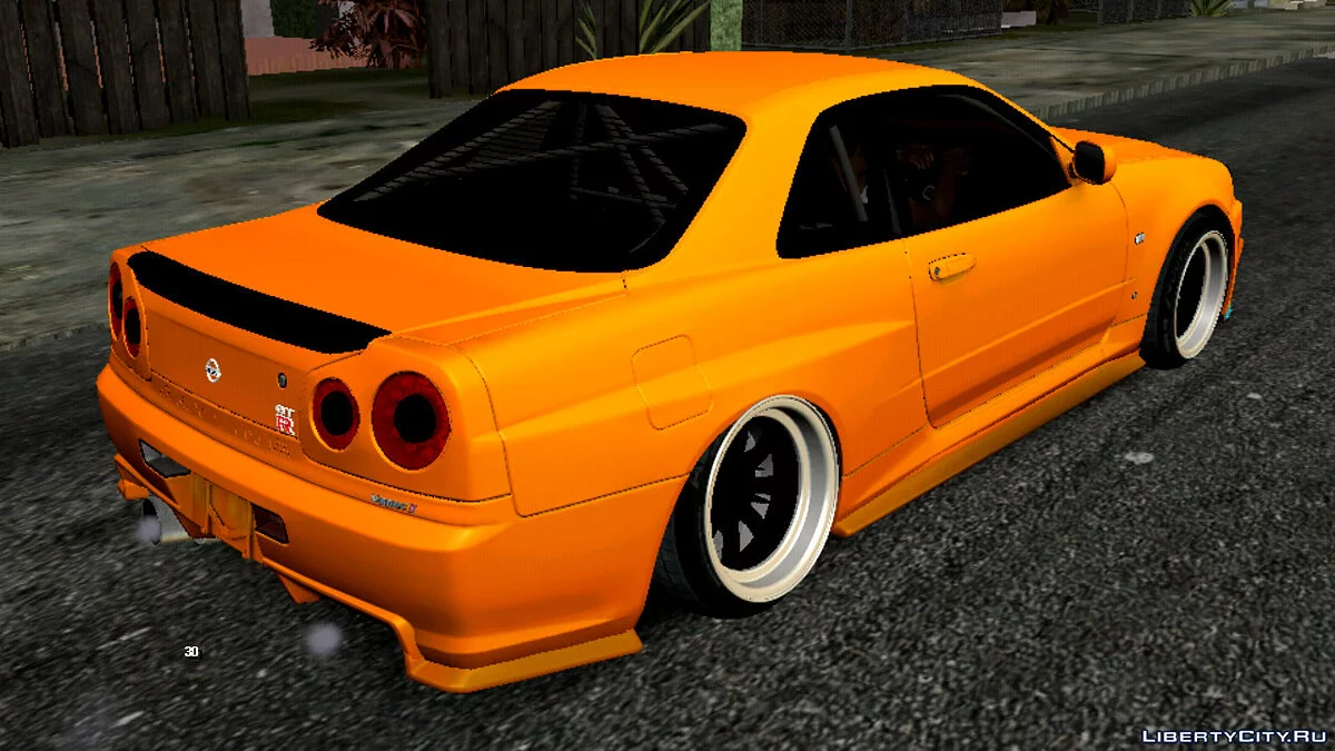 日产 GT-R 34 / GTA San Andreas (iOS, Android)