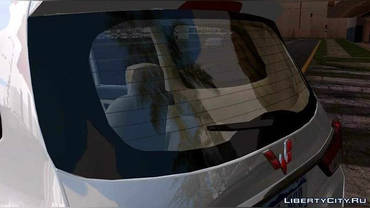 2015 WulingHongGuang S1 / GTA San Andreas (iOS, Android)