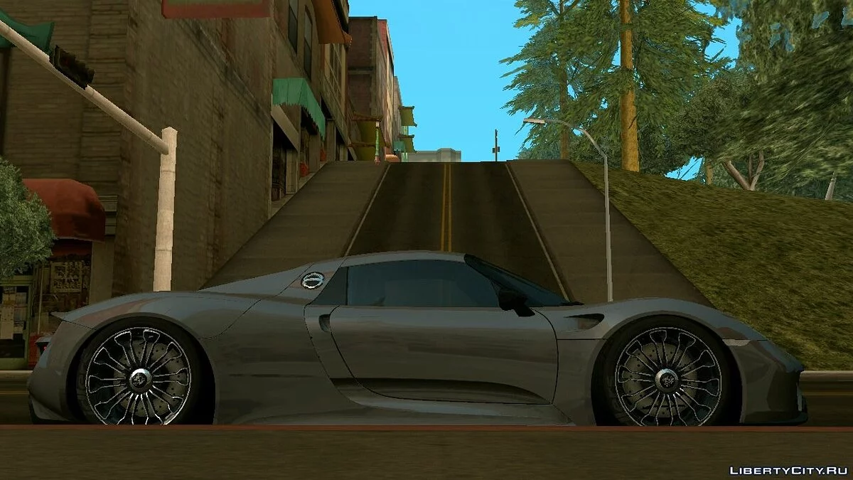 Porsche 918 spyder '13 (DFF uniquement) / GTA San Andreas (iOS, Android)