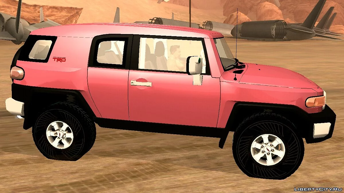 Toyota FJ Cruiser 2012 / GTA San Andreas (iOS, Android)
