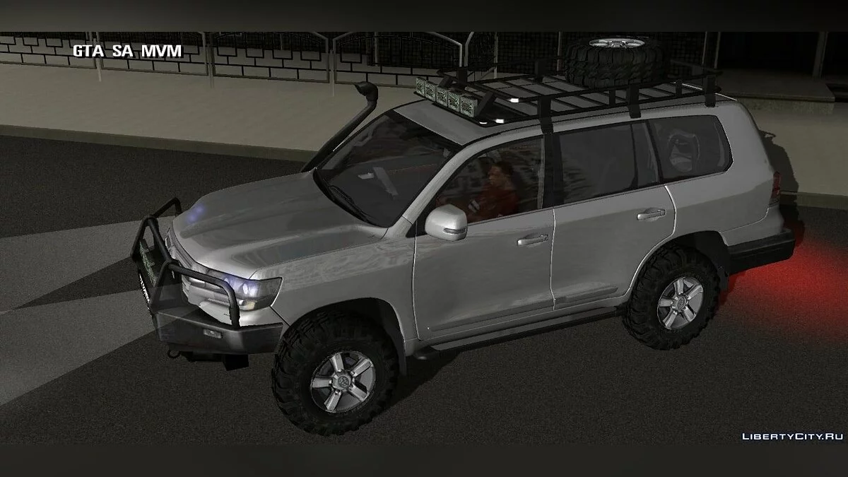 Toyota Land Cruiser позашляховик / GTA San Andreas (iOS, Android)