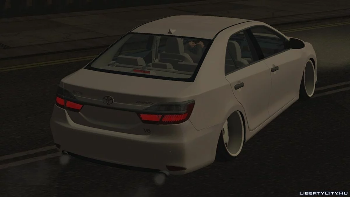 تويوتا كامري v55 / GTA سان أندرياس (iOS، أندرويد)