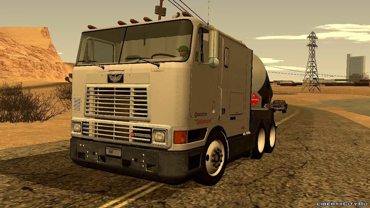 نافيستار إنترناشيونال 9800 / GTA سان أندرياس (iOS، أندرويد)