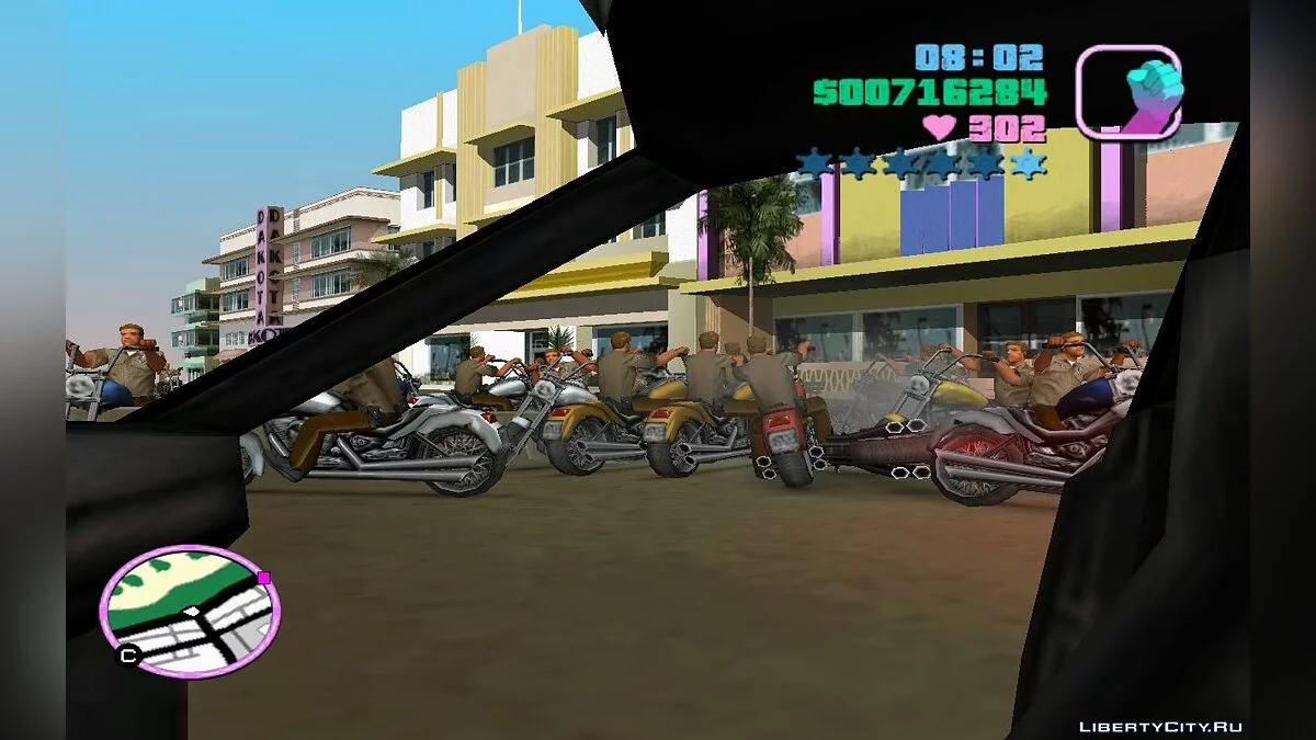 Patrolling Police on Motorcycles in Traffic (VC) 1.4 / GTA Vice City