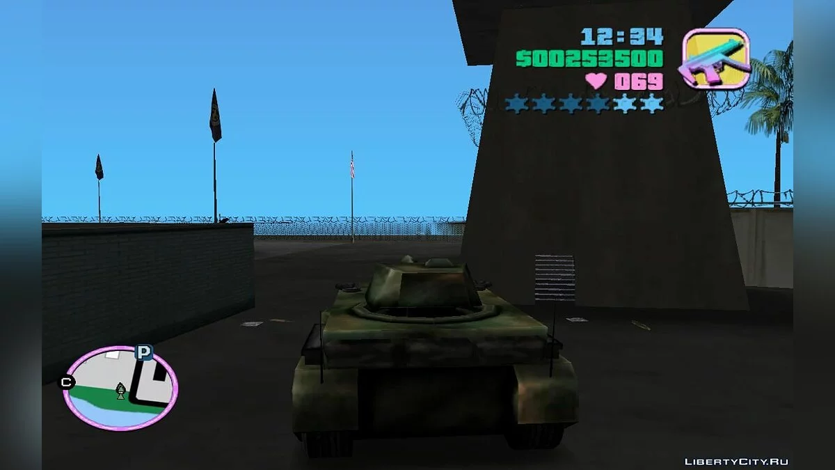 Armored Hunter and Tank Heist from Military Base (VC) 1.2 / GTA Vice City
