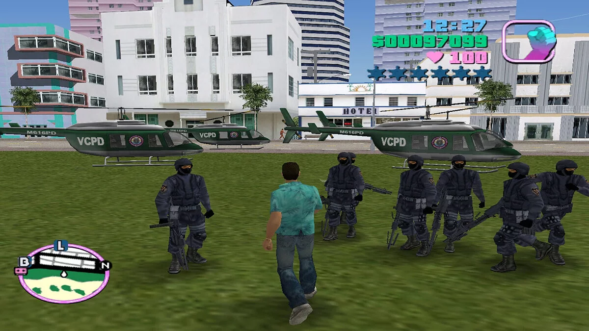 SWAT officer bodyguard with helicopter / GTA Vice City