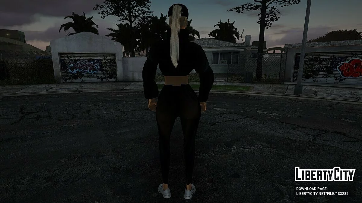 Mädchen im Trainingsanzug / GTA San Andreas