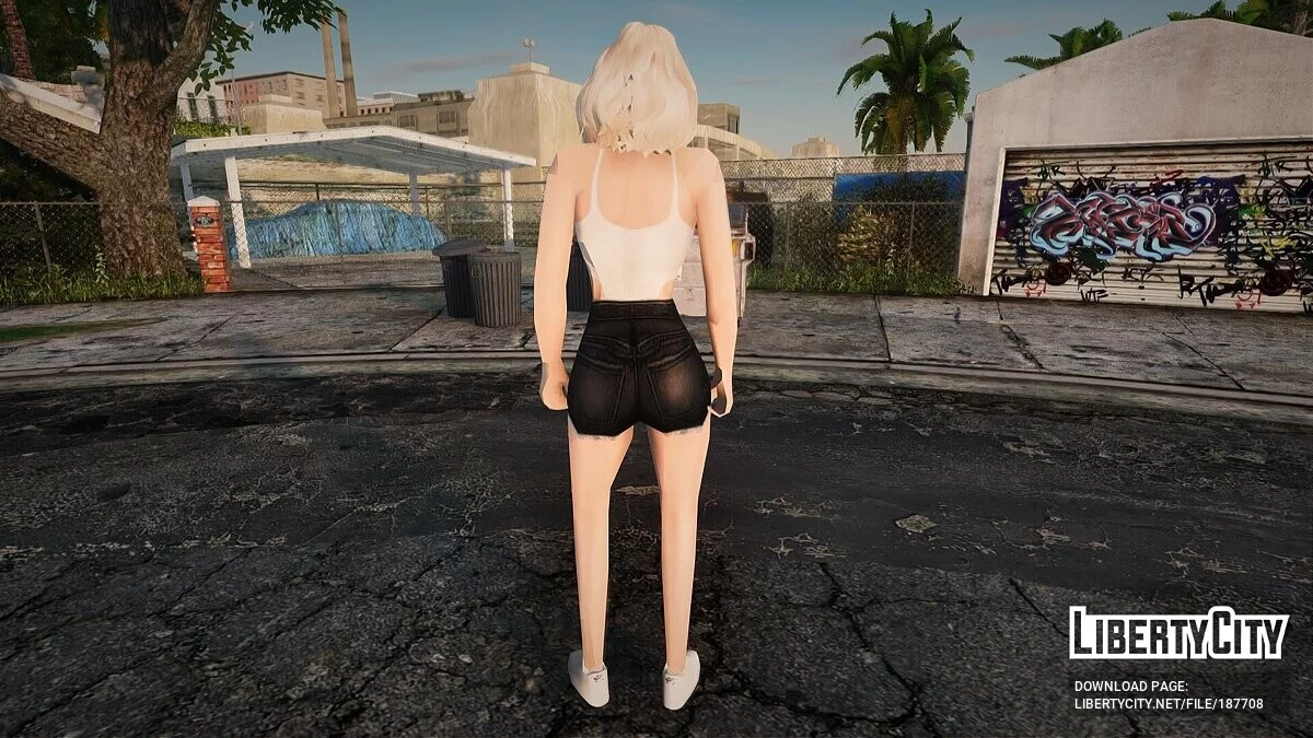 Garota de shorts / GTA San Andreas