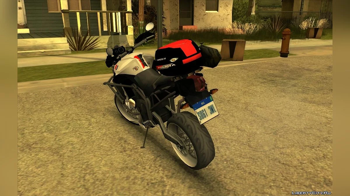 Triumph Tiger 800 - Policía / GTA San Andreas