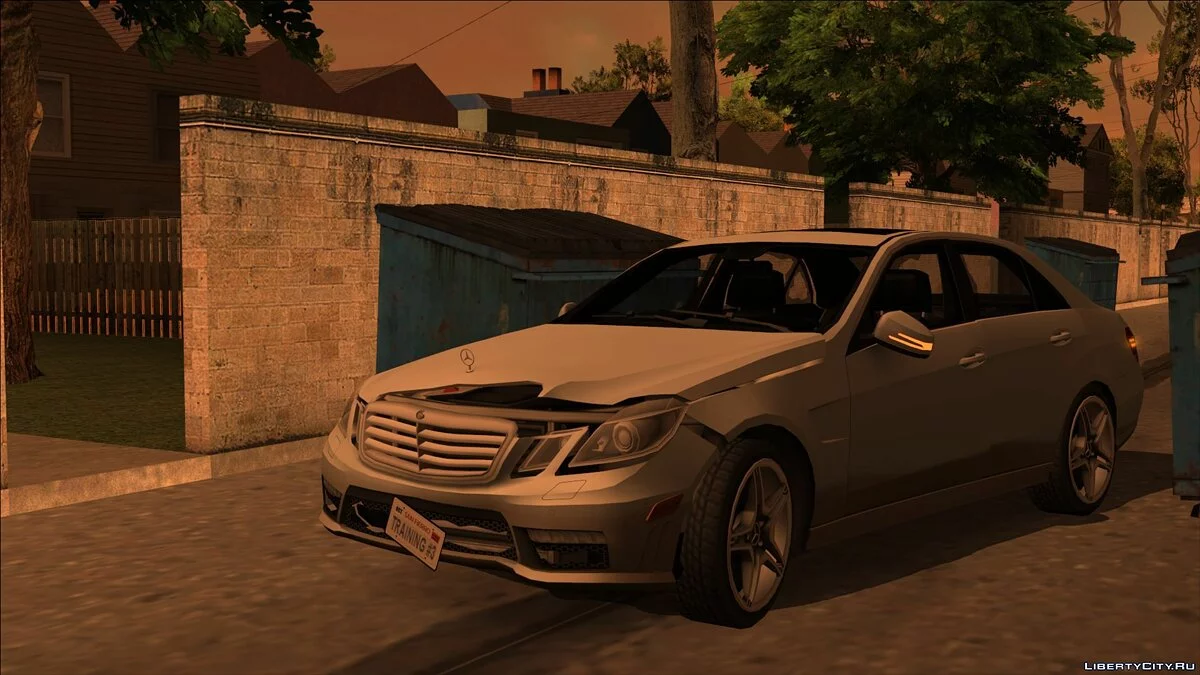 Mercedes-Benz E63 W212 AMG '09 / GTA San Andreas