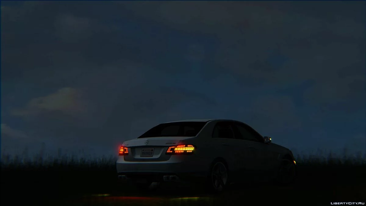 Mercedes-Benz E63 W212 AMG '09 / GTA San Andreas