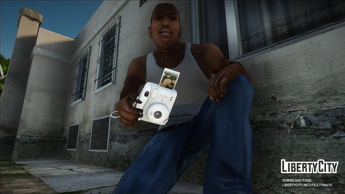 Instax Mini 11 + Полароїд / GTA San Andreas
