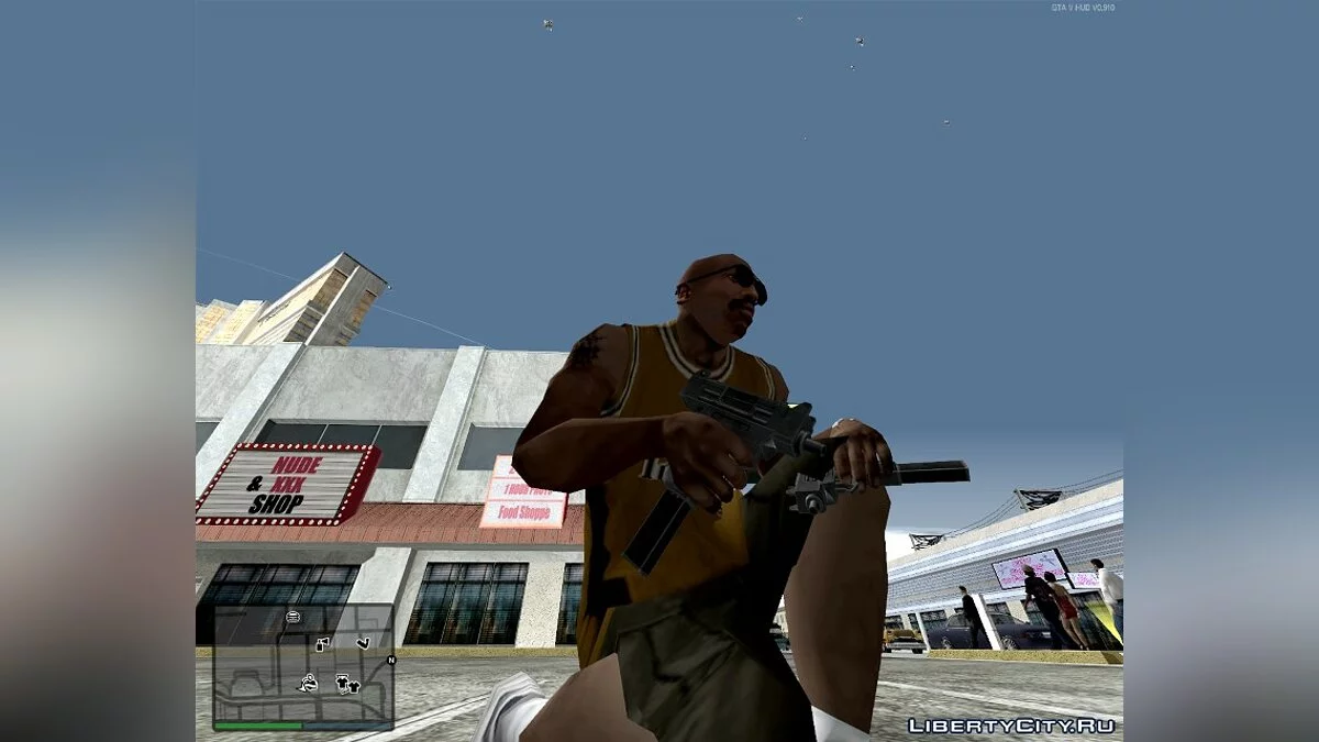 Pistols and submachine guns from GTA IV in GTA San Andreas / GTA San Andreas