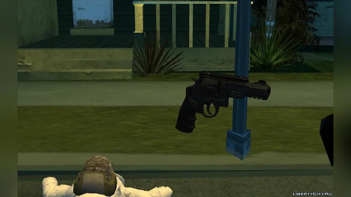 Револьвер R8 / GTA San Andreas